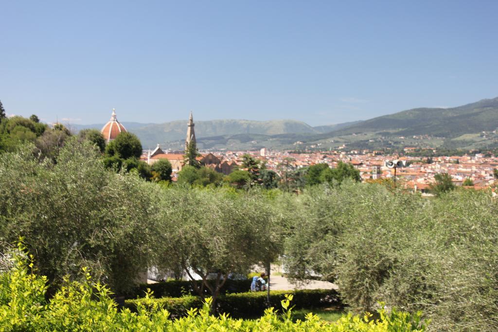 Hôtel Camping Michelangelo à Florence Extérieur photo